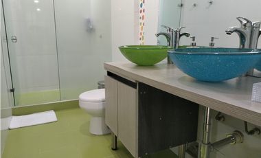 SE VENDE O ARRIENDA CASA DE USO COMERCIAL, SANTA MARTA