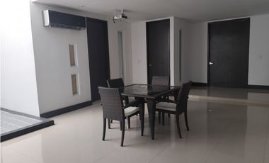 SE VENDE O ARRIENDA CASA DE USO COMERCIAL, SANTA MARTA