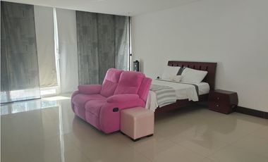 SE VENDE O ARRIENDA CASA DE USO COMERCIAL, SANTA MARTA