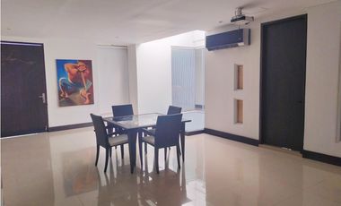 SE VENDE O ARRIENDA CASA DE USO COMERCIAL, SANTA MARTA