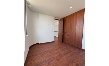 VENDO HERMOSA CASA PARA ESTRENAR EN CHIA