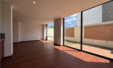 VENDO HERMOSA CASA PARA ESTRENAR EN CHIA