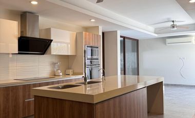 CASA EN VENTA EN RESIDENCIAL DEL MAYAB TEMOZÓN NORTE EN MÉRIDA YUCATÁN