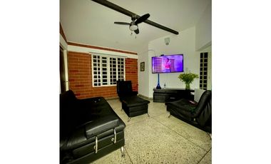 CASA HOTEL EN VENTA - KM 4 VIA ARMENIA - LA TEBAIDA