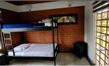 CASA HOTEL EN VENTA - KM 4 VIA ARMENIA - LA TEBAIDA