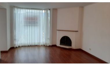 Apartamento con vista para arriendo en La Calleja