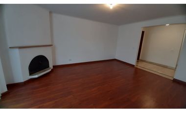 Apartamento con vista para arriendo en La Calleja