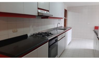 Apartamento con vista para arriendo en La Calleja