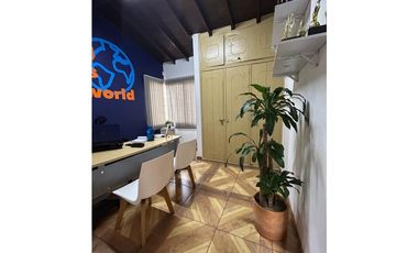 VENDO CASA EN EL POBLADO