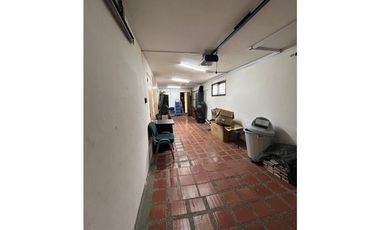 VENDO CASA EN EL POBLADO