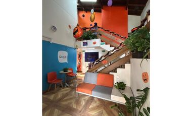 VENDO CASA EN EL POBLADO