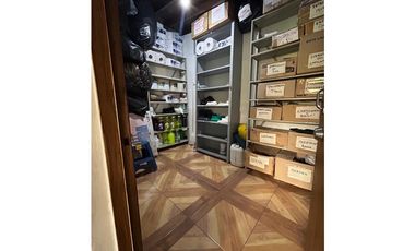 VENDO CASA EN EL POBLADO