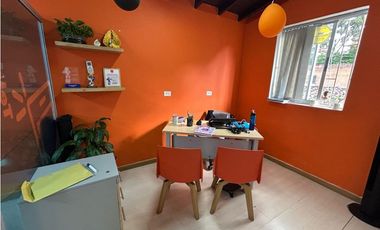 VENDO CASA EN EL POBLADO