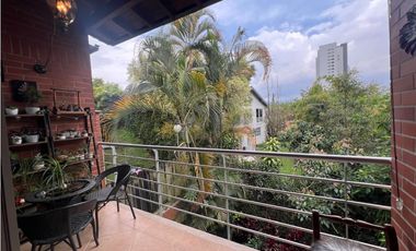 Casa en Venta en El Poblado sector San Lucas