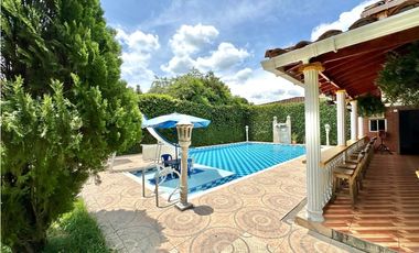 Venta de Exclusiva Casa Campestre en San Jerónimo, Antioquia