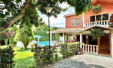 Venta de Exclusiva Casa Campestre en San Jerónimo, Antioquia