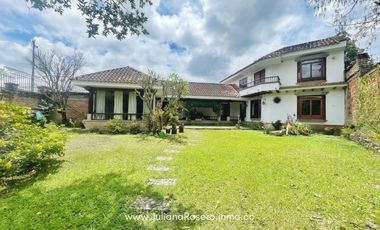 ARRIENDO HERMOSA CASA EN CAMPAMENTO