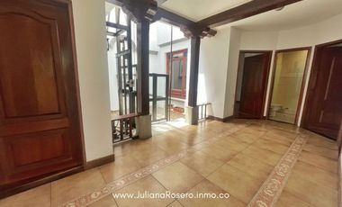 ARRIENDO HERMOSA CASA EN CAMPAMENTO