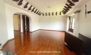 ARRIENDO HERMOSA CASA EN CAMPAMENTO