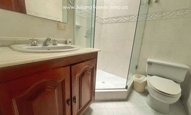 ARRIENDO HERMOSA CASA EN CAMPAMENTO