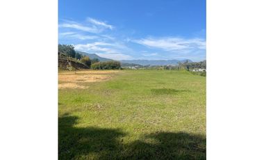 vendo lote Marinilla las Mercedes vía la Aldana