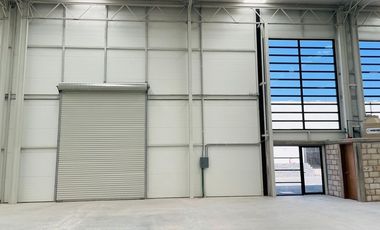 Bodega en venta 1080m2  zona Parque Industrial Querétaro. GPS