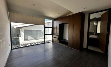 CASA EN RENTA EN GRAN RESEVA, LOMAS DE ANGELOPOLIS