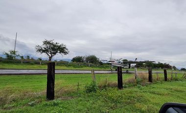 Aeródromo en Venta en Tequesquitengo, Morelos.