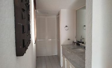 Casa en Venta en Villas Paracana, junto al Campo de Golf Palma Real, Ixtapa.