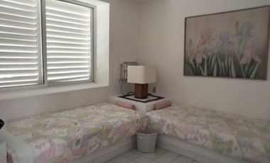 Casa en Venta en Villas Paracana, junto al Campo de Golf Palma Real, Ixtapa.