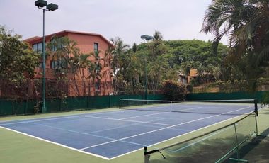 Casa en Venta en Villas Paracana, junto al Campo de Golf Palma Real, Ixtapa.