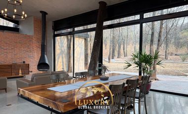 Casa de Campo de Lujo en Venta, Fracc. Reserva de los Encinos, Jalisco