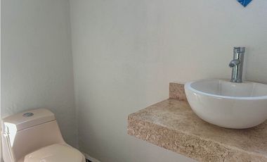 CASA EN RENTA DENTRO DE CONDOMINIO EN AVANDARO VALLE DE BRAVO