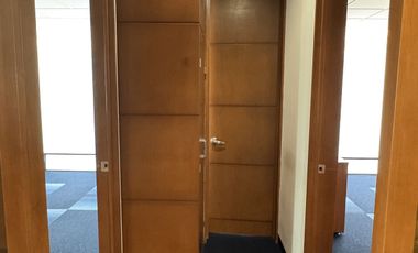 Oficinas Ejecutivas Amuebladas en Venta - Plaza Antigua, Zona Esmeralda