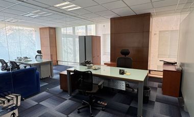 Oficinas Ejecutivas Amuebladas en Venta - Plaza Antigua, Zona Esmeralda