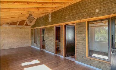 CASA EN RENTA EN ACATITLAN