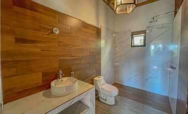 CASA EN RENTA EN ACATITLAN