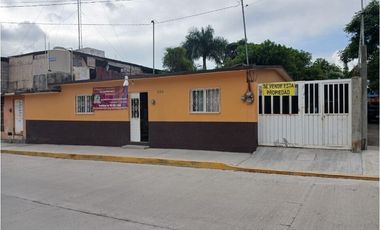 Casa en venta con espectacular terreno en Plan de  Ayala