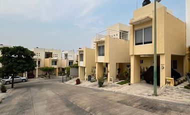 CASA EN VENTA EN PRIVADAS MACTUMATZA
