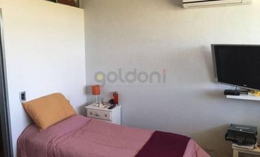 CASA SOBRE LOTE EXTERNO EN NUEVO QUILMES