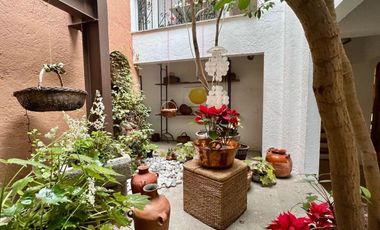 Casa en venta en Lomas de Axomiatla