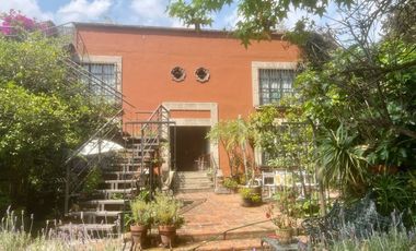 Casa en venta en Lomas de Axomiatla