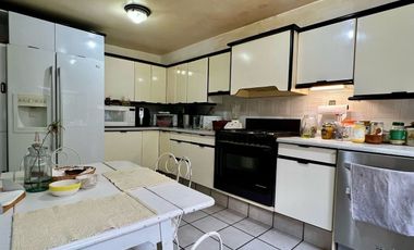 Casa en venta en Lomas de Axomiatla