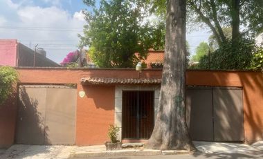 Casa en venta en Lomas de Axomiatla