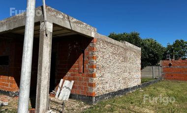Casa en construcción  a la venta