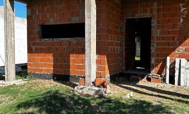 Casa en construcción  a la venta