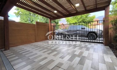 CASA GRANDE, PEÑALOLEN, 4 DORMITORIOS 4 BAÑOS, HOME OFFICE