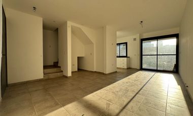 Venta de Duplex 3 Dormitorios Prados de Manantiales