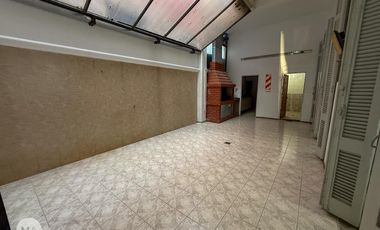 Casa 3 Dormitorios - Bv. Oroño 500 - Rosario Centro | Venta