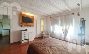 Casa - Lisandro Olmos Etcheverry